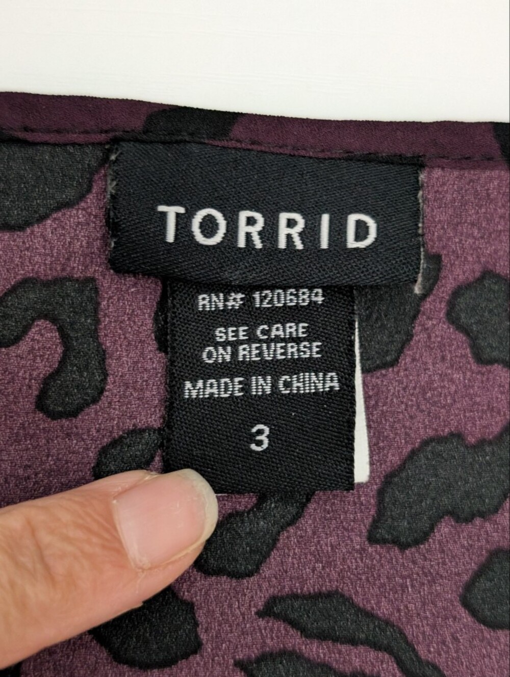 Torrid Purple Animal Print Tunic Blouse Size 3X Asymmetrical Hem Cheetah Flowy - Picture 6 of 8
